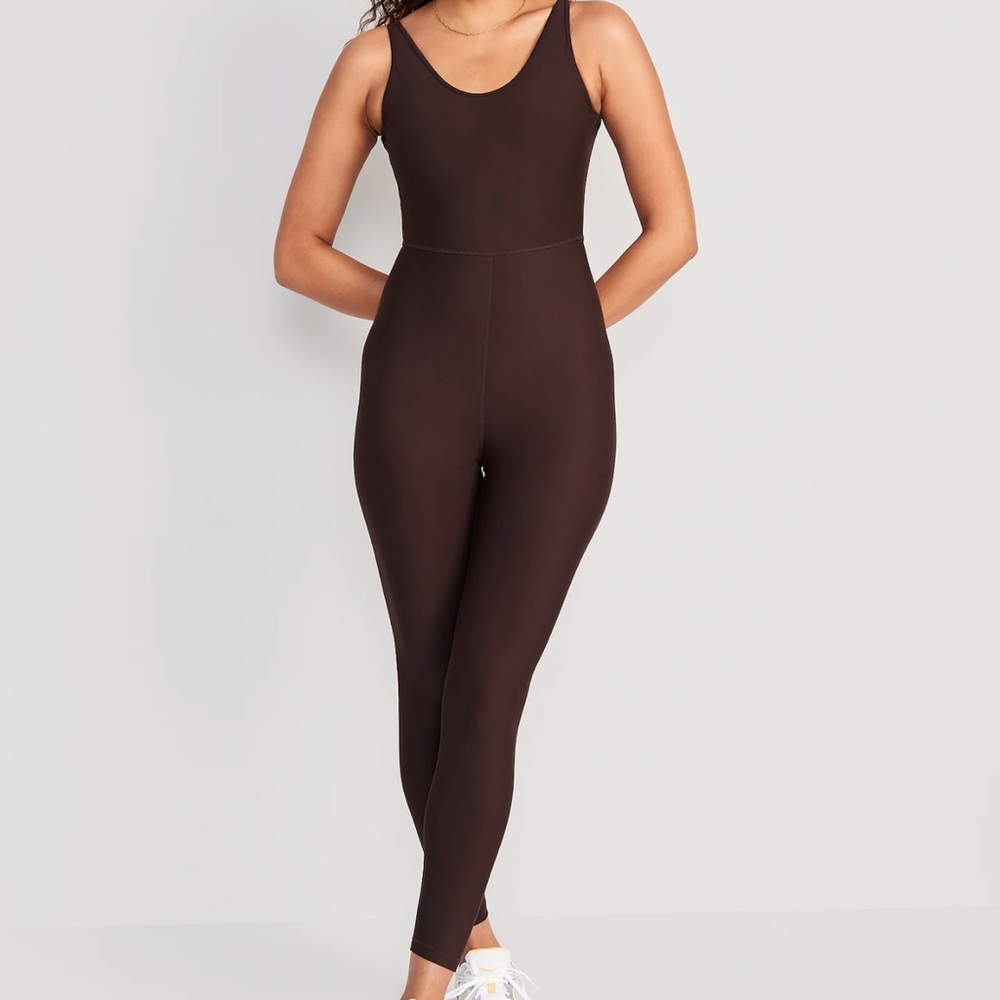 Sleeveless PowerSoft 7/8-Length Bodysuit for Women